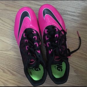 Nike sprinting cleats / track shoes size 8 women
